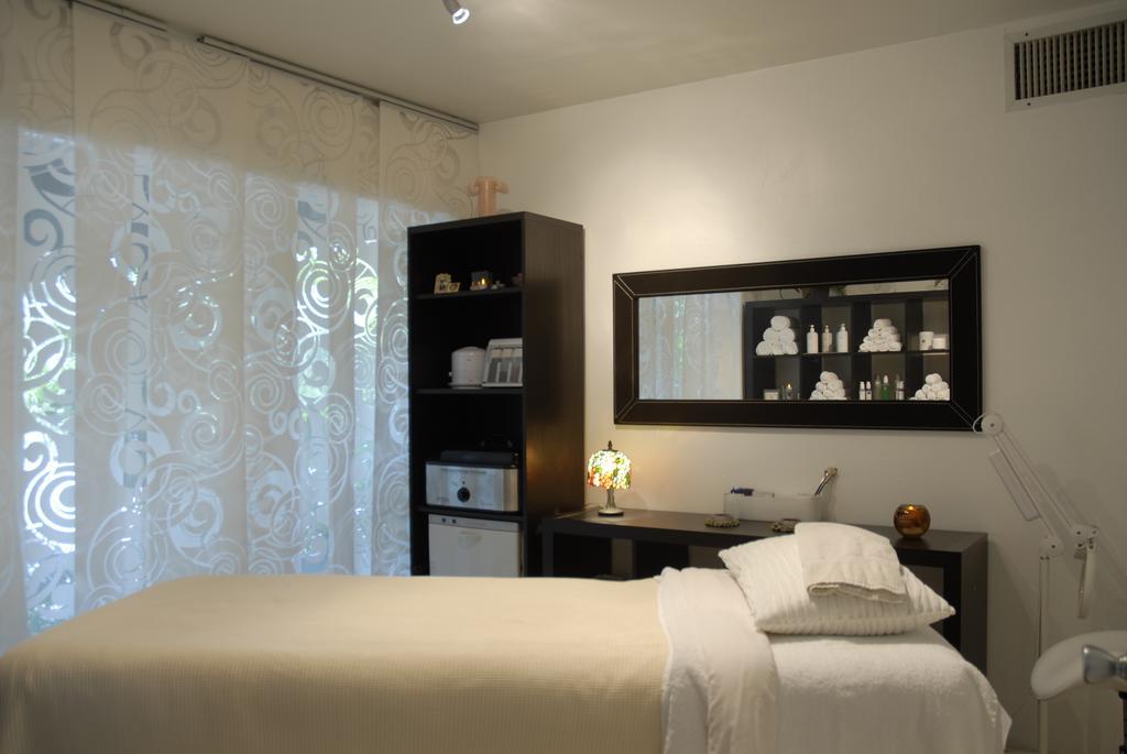 The Cabanas Guesthouse & Spa - Gay Resort Catering To Gay Men Oakland Park Exteriér fotografie